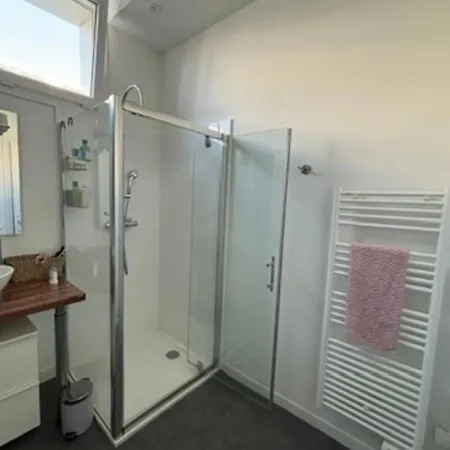דירה Centre לה האברה